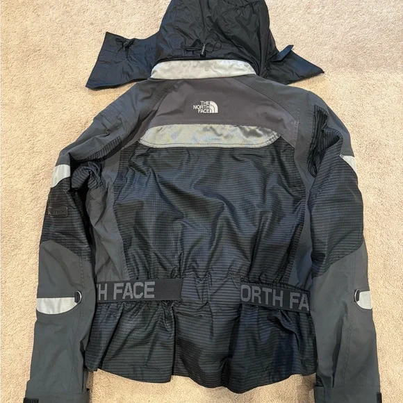 The North Face Women’s Black and Gray Steep Tech Ski Jacket - Picture 2 of 5